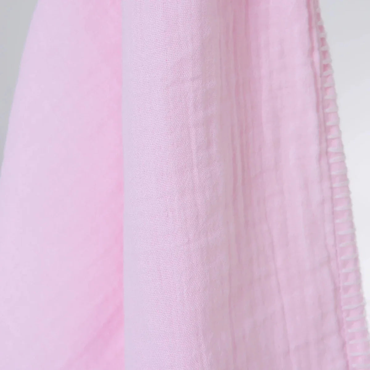 Mollia Unisex Muslin Blanket - Pink
