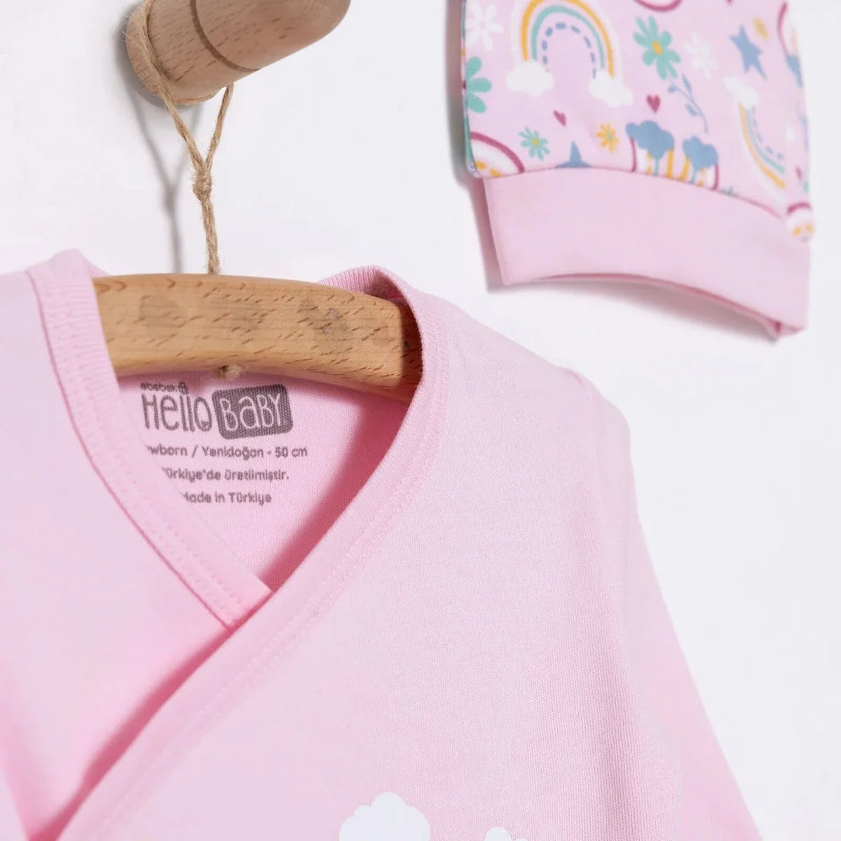 HelloBaby Girl 5 Piece Newborn Set - Light Pink
