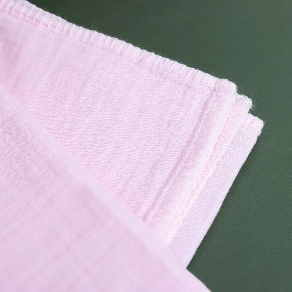 Mollia Unisex Muslin Blanket - Pink